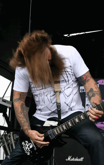 Forum Image: http://i557.photobucket.com/albums/ss11/love_ontheconcrete/gifs%20and%20stuff/l_aed44f7de3510c6dcebc70f3a1475f0f.gif