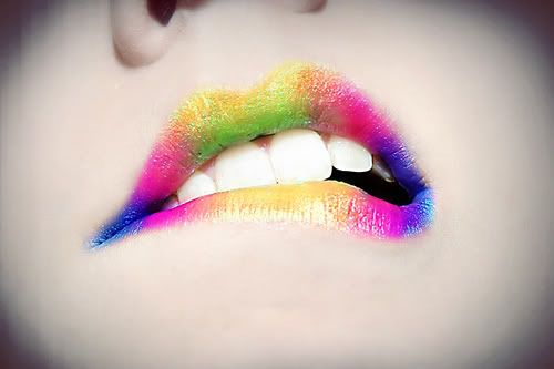 http://i557.photobucket.com/albums/ss12/Dare_2_Dream_4ever/Fashion/Lips/colorful99.jpg