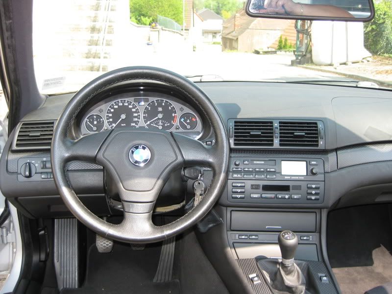 323i - 3er BMW - E46